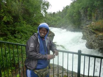 Slettafossen i M re og Romsdal.jpg
